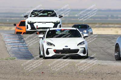 media/Sep-15-2024-Speed Ventures (Sun) [[7a54f7ed2f]]/Yellow Group/Session 1 (Outside Grapevine)/